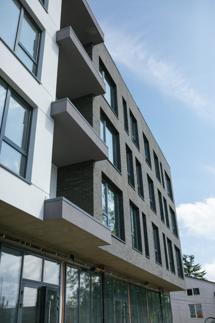 Завершенний проект фасадних робіт по вулиці Личаківській PRAUD COMFORT